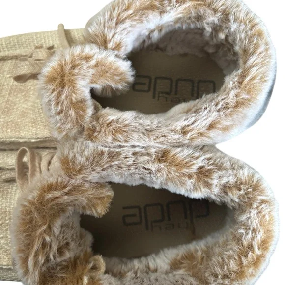 Hey Dude Women's Britt Shoes Leo Silver size 8 - Picture 7 of 8